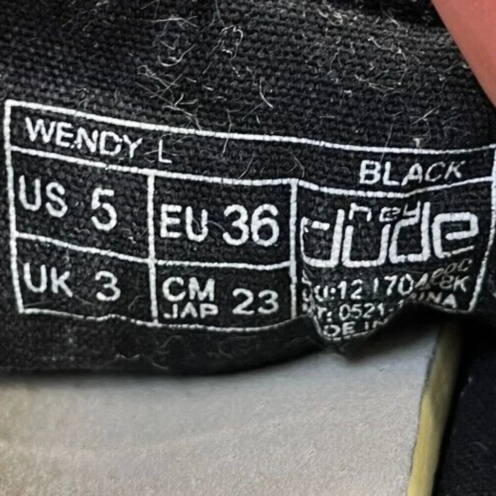 Hey Dude Wendy L Womens Size 5 Black Walking Breathable‎ Shoes Slip Ons
